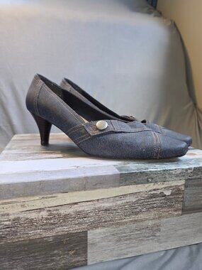 Women's Highlights Denim heels size 6.5